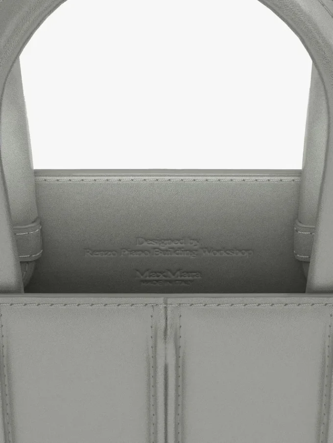 Max Mara ホイットニー・バッグ 3 – マイクロ、ライトグレー Max Mara ホイットニー・バッグ 3 – マイクロ、ライトグレー