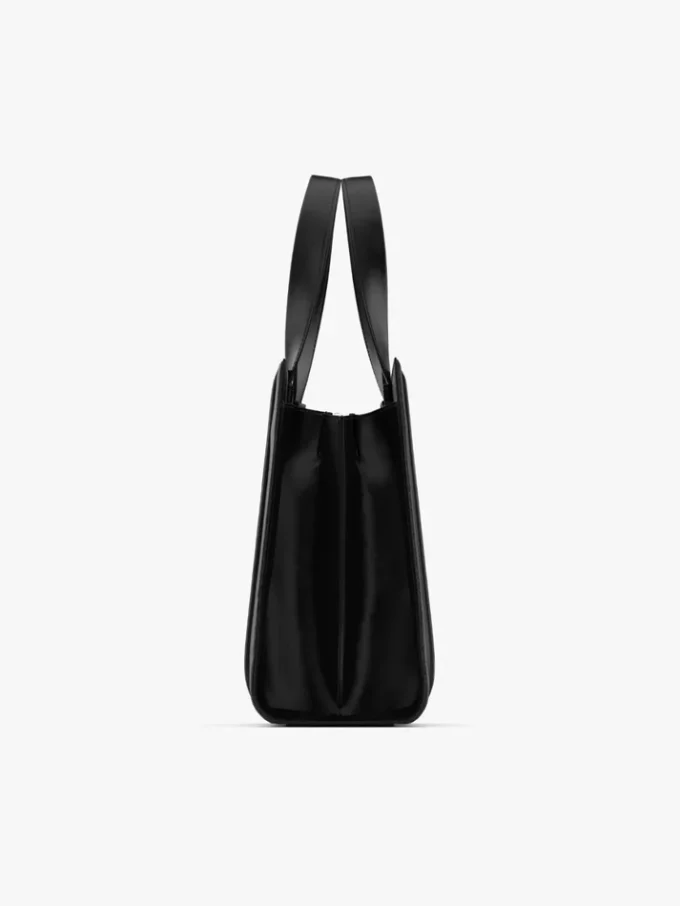 Max Mara ホイットニーバッグ 6 – ミディアム、ブラック Max Mara ホイットニーバッグ 6 – ミディアム、ブラック