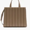 Max Mara ホイットニー・バッグ 7 – ラージ、キャメル Max Mara ホイットニー・バッグ 7 – ラージ、キャメル