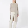 ボックスフィットのウール&カシミアセーター、ベージュ ボックスフィットのウール&カシミアセーター、ベージュ