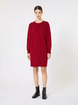 ダークレッドのショートウールドレス ダークレッドのショートウールドレス