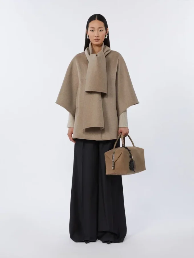 スカーフディテールのカシミアケープ、タウニーブロンズブラウン スカーフディテールのカシミアケープ、タウニーブロンズブラウン