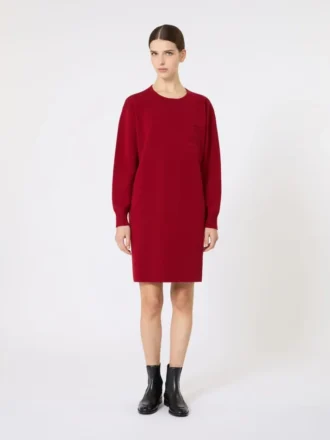 ダークレッドのショートウールドレス ダークレッドのショートウールドレス