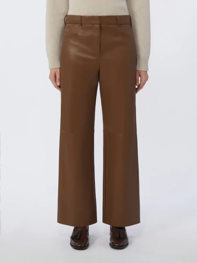 コーティング加工のパンツ、タバコ色