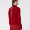 ウールとカシミアのスリムセーター、ダークレッド ウールとカシミアのスリムセーター、ダークレッド