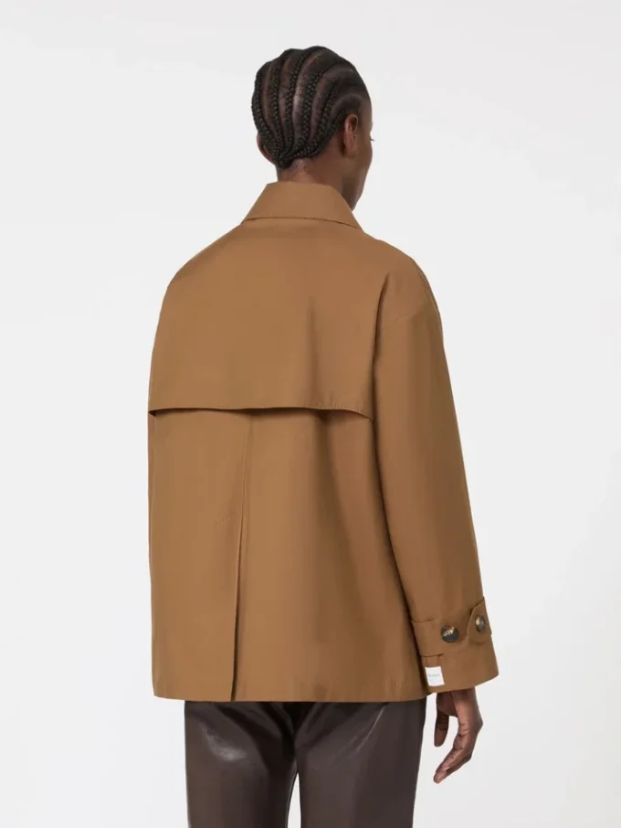ダブルブレストの撥水加工コットン・トレンチコート、タバコ色 ダブルブレストの撥水加工コットン・トレンチコート、タバコ色