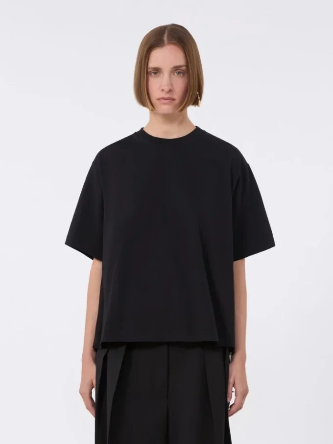 背面にプリーツを施したコットンTシャツ、ブラック 背面にプリーツを施したコットンTシャツ、ブラック