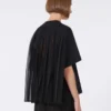 背面にプリーツを施したコットンTシャツ、ブラック 背面にプリーツを施したコットンTシャツ、ブラック