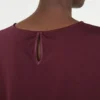 サテンとジャージー素材のTシャツ、ボルドー サテンとジャージー素材のTシャツ、ボルドー