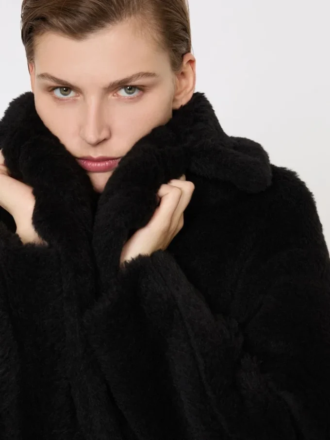 アルパカとウール製のTeddy Bear Icon Coat、ブラック